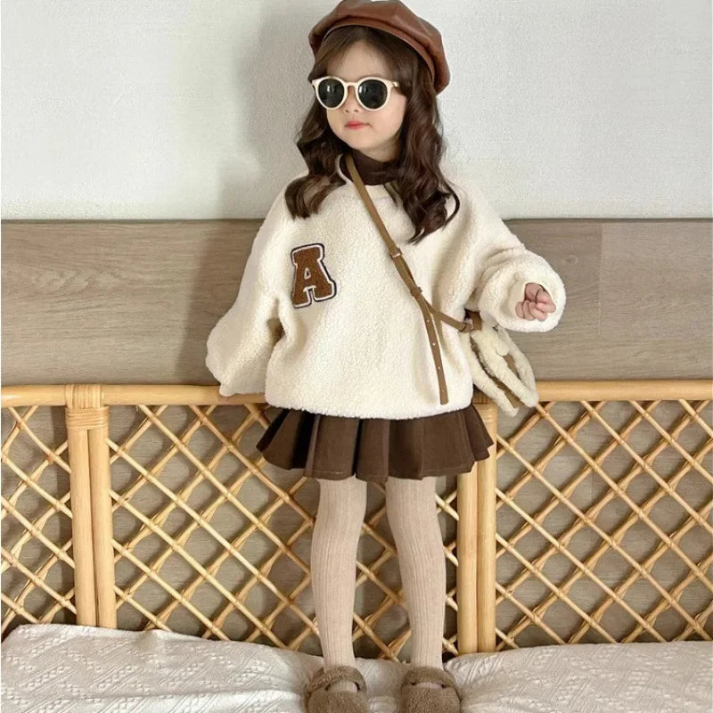 Autumn and Winter Girls' Suit Korean Version Teddy Velvet Letter Printed Top+pleated Skirt Two-piece Set for Kids 3-7 Years Old