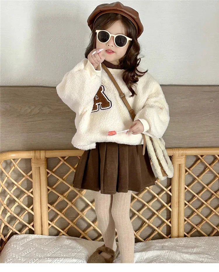 Autumn and Winter Girls' Suit Korean Version Teddy Velvet Letter Printed Top+pleated Skirt Two-piece Set for Kids 3-7 Years Old